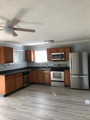 140 Maple Dr #NA - Photo 3 of 10