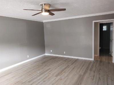 140 Maple Dr #NA - Photo 5 of 10