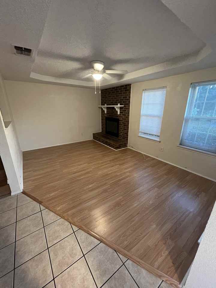 2714 Shady Grove Dr - Photo 4 of 33