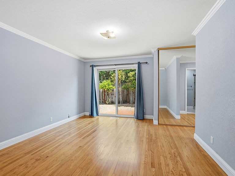 3305 Fir Avenue - Photo 5 of 10