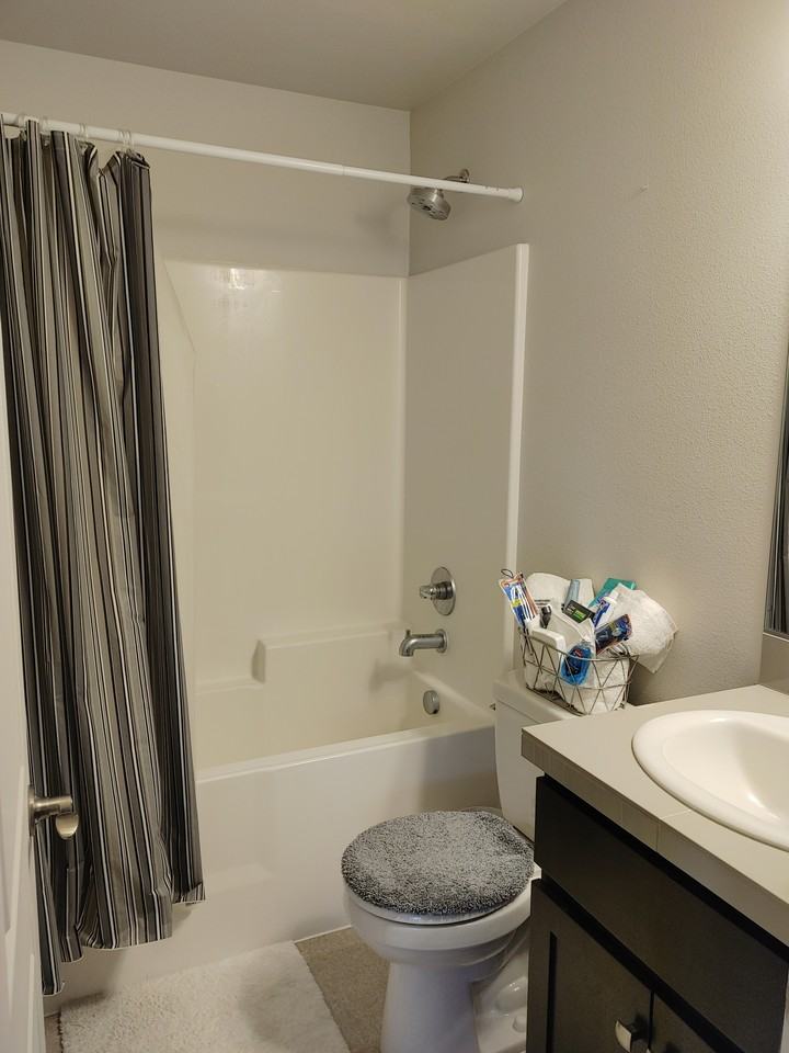 4302 Ne Morrow Rd - Photo 3 of 5