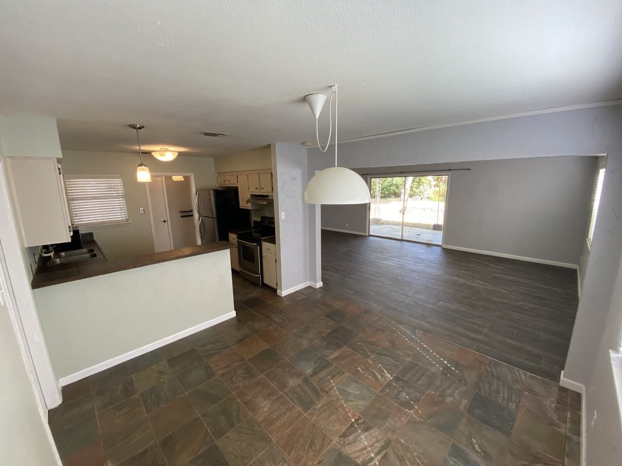 4318 Temple Hl - Photo 6 of 20