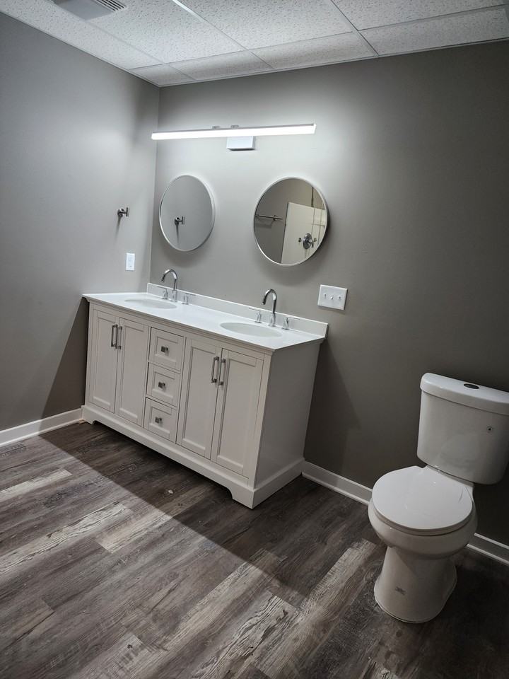 3700 F St - Photo 6 of 26