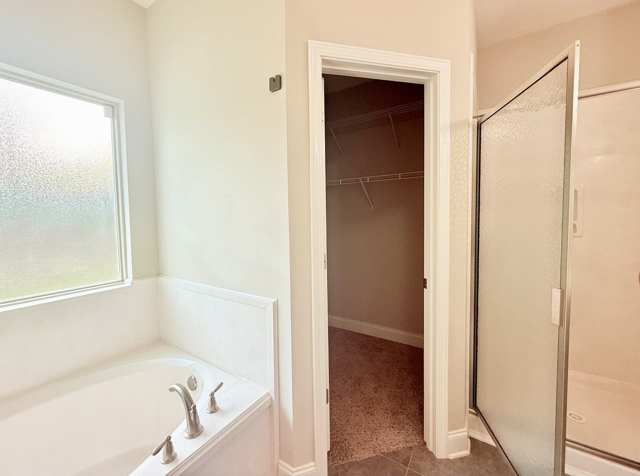 602 Begeman Rd - Photo 5 of 5