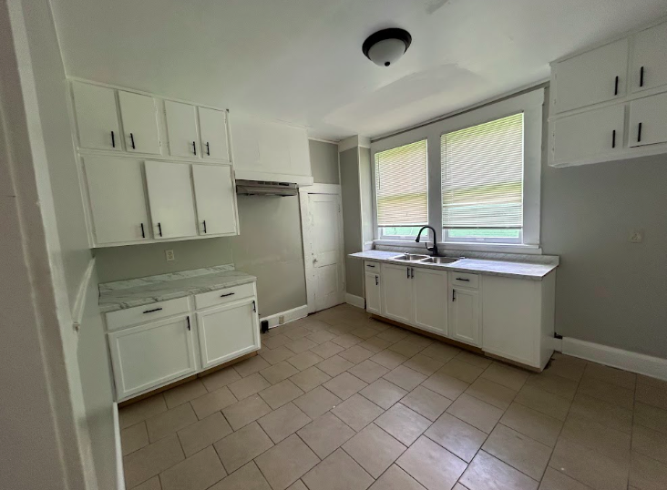 2436 Avenue S - Photo 6 of 6