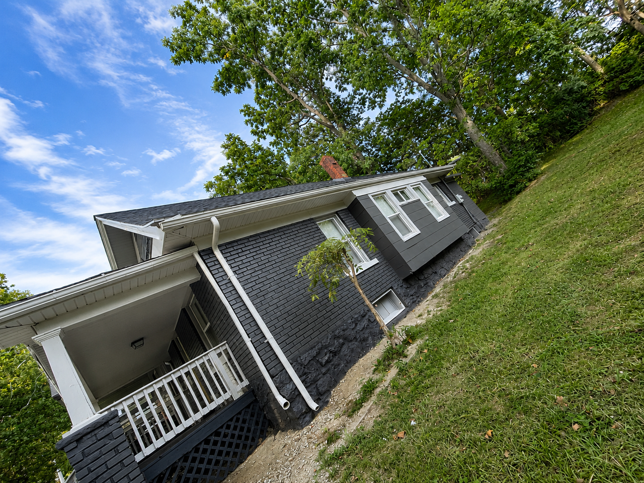 4119 Forest Ave - Photo 2 of 10