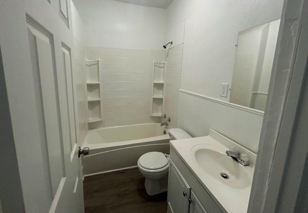 2511 20th Place Ensley - Photo 2 of 9
