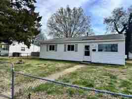 featured image of 1802 Moger Dr
