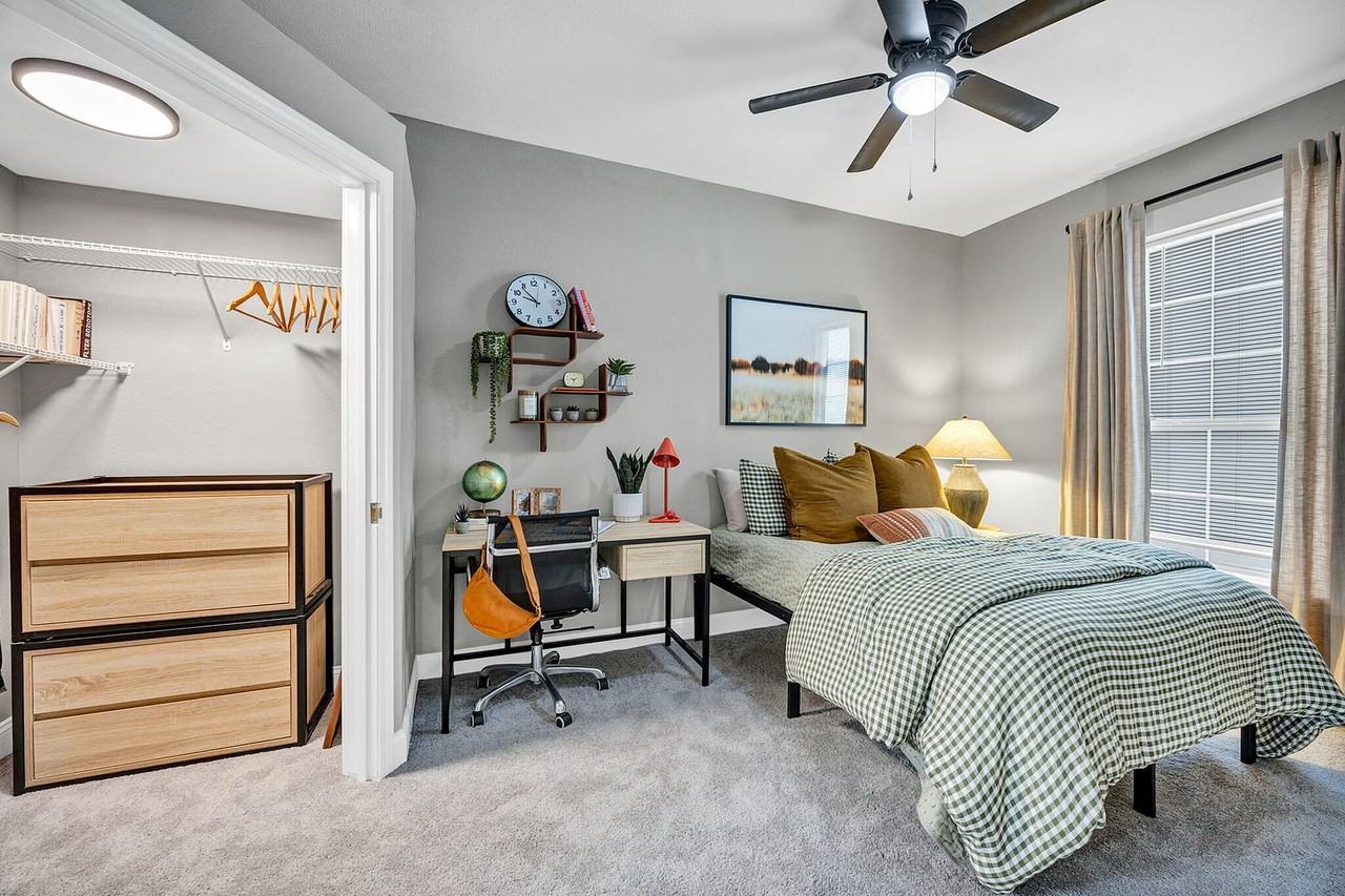 754 South Royal Oaks Parkway #25 - Photo 7 of 10