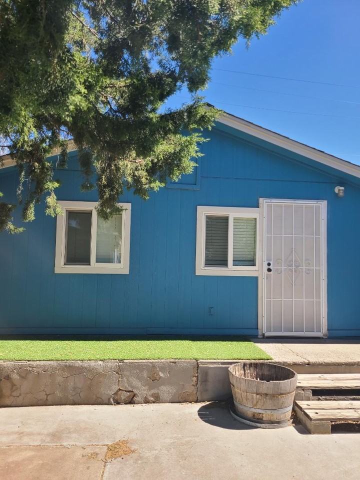 318 W Tucson Ave - Photo 3 of 23