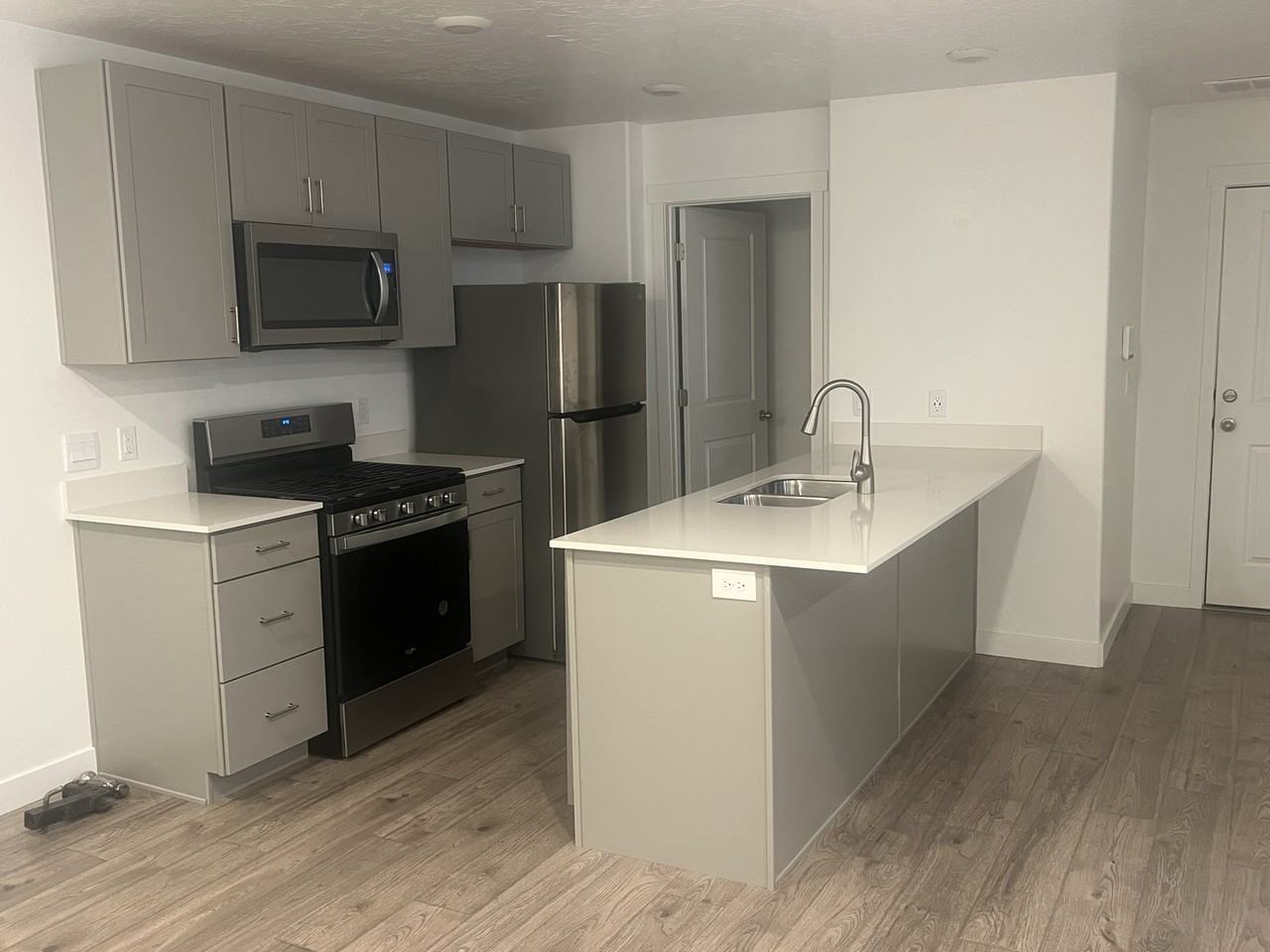 848 N Old Ranch Rd #1 - Photo 3 of 18