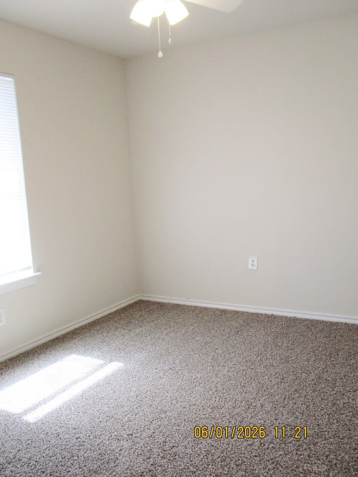 8164 Marydean Ave #8164 - Photo 6 of 12
