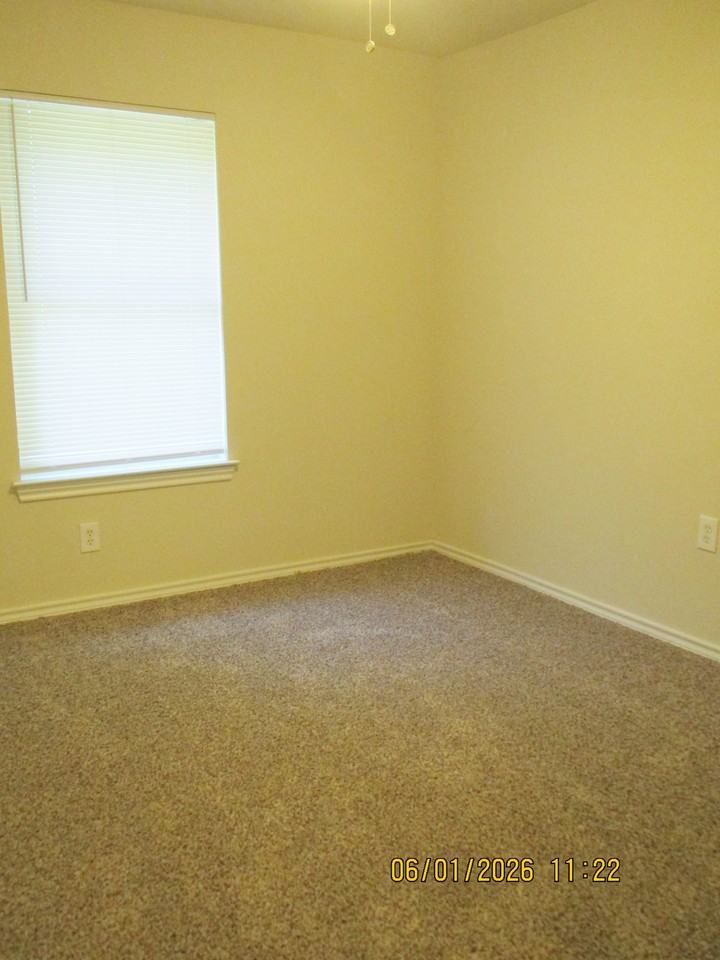 8164 Marydean Ave #8164 - Photo 7 of 12