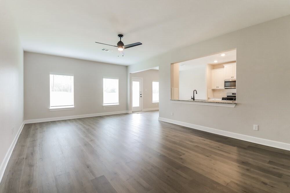 804 Princeton Heights Blvd - Photo 5 of 17