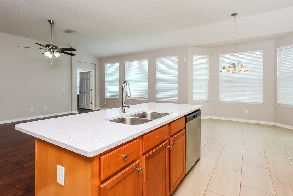 6560 Sandlers Preserve Dr - Photo 7 of 16