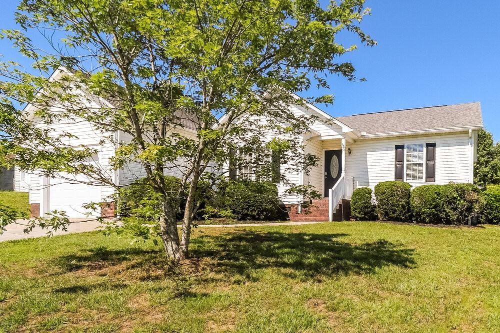 4512 Carol Ct - Photo 3 of 16