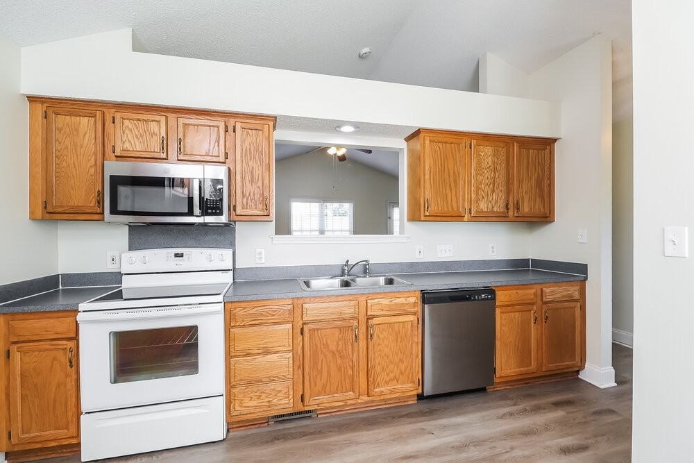 4512 Carol Ct - Photo 7 of 16