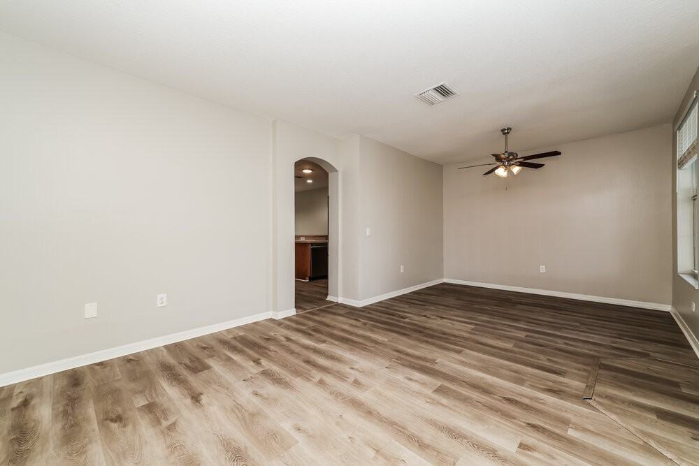 1516 Blue Magnolia Rd - Photo 5 of 17