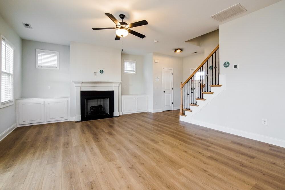 43 Patagonia Pl - Photo 5 of 17