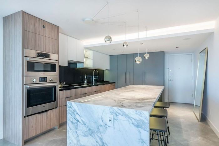 388 Drake St - Photo 7 of 30