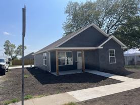 325 E Daugherty St #1 - Photo 1 of 1