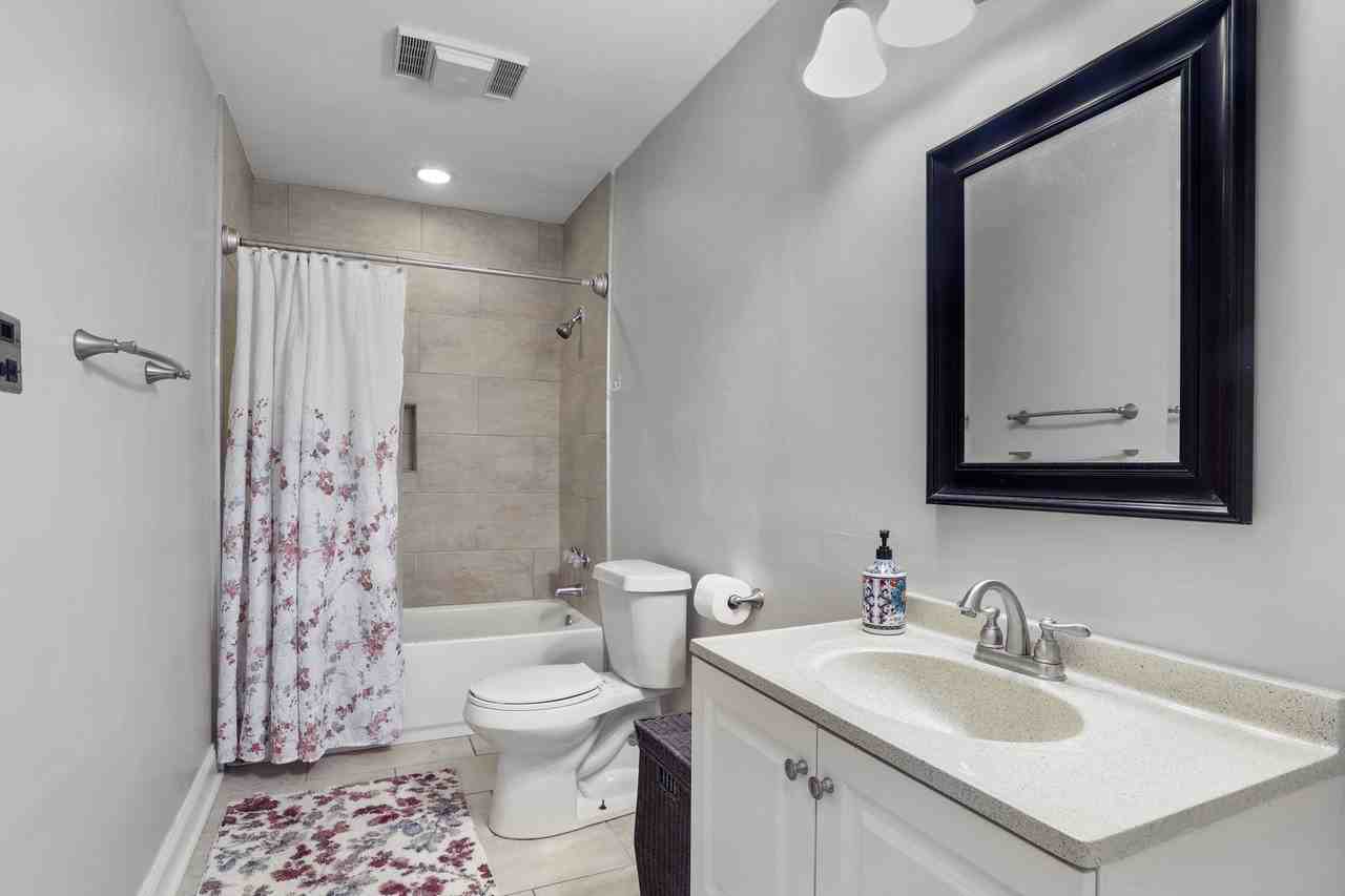 2517 Berrybrook Dr #1 - Photo 5 of 16