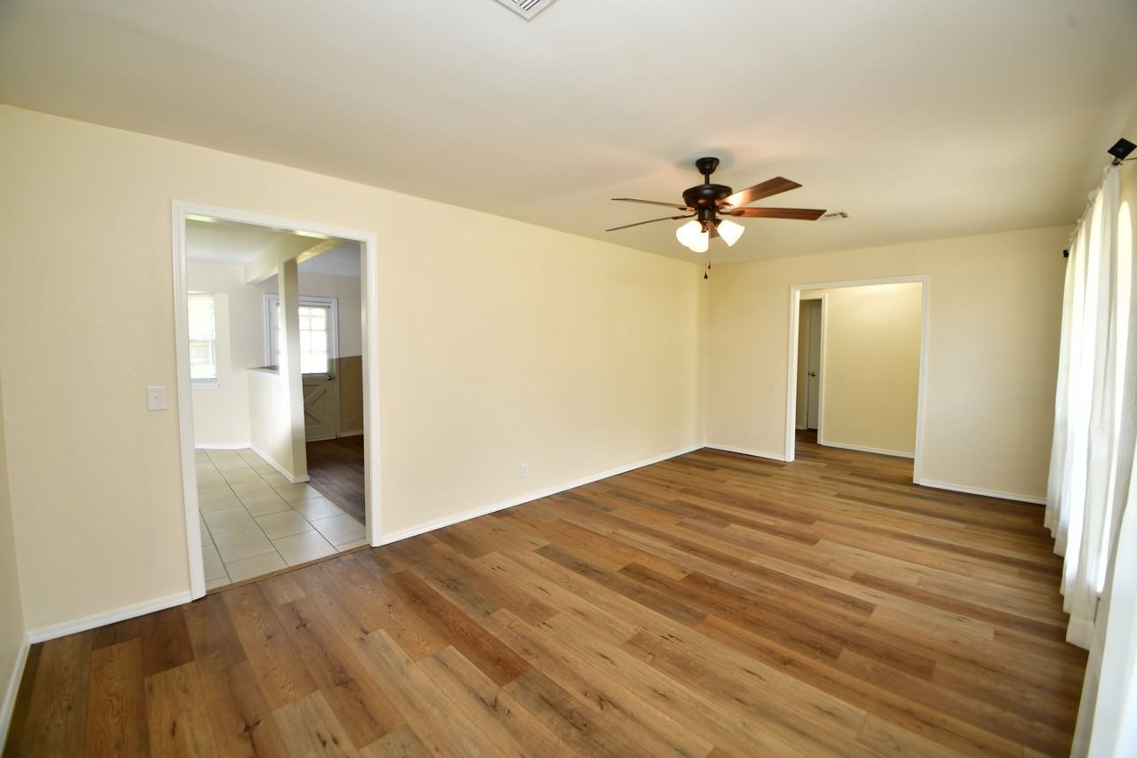 401 N Fir Pl - Photo 7 of 23