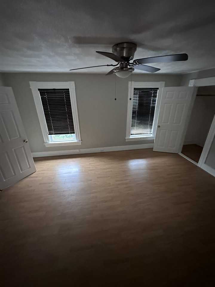 436 Auburn St #3 - Photo 2 of 8