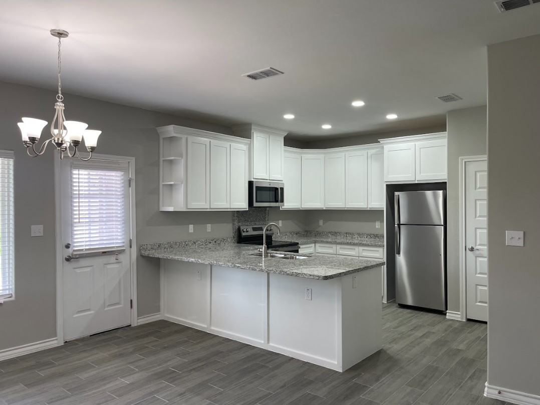 119 Mimosa St #119AMIMOSA - Photo 3 of 16