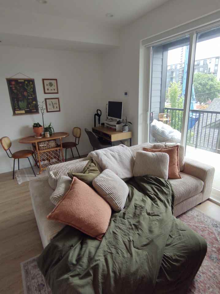 660 Cawston Ave #210 - Photo 7 of 15