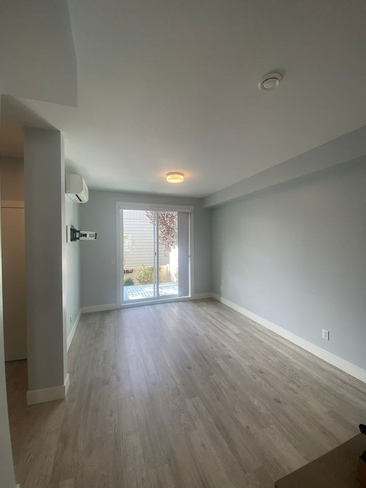 2505 Ware St - Photo 5 of 13