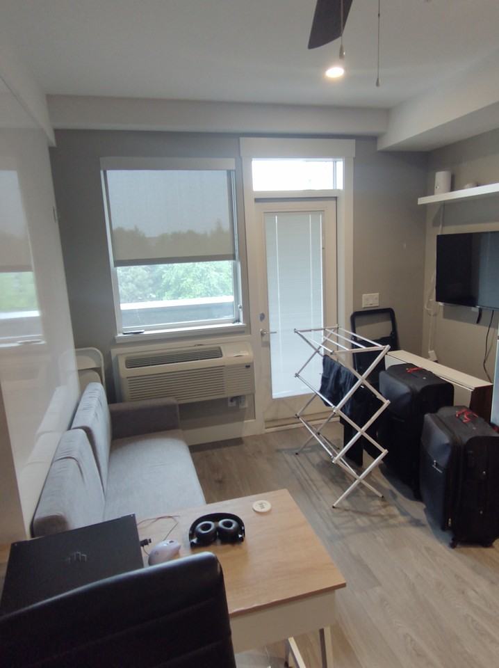 925 Leon Ave #432 - Photo 2 of 12