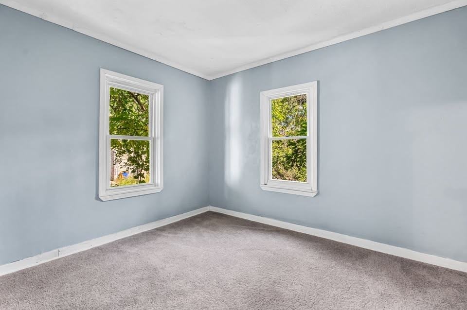 864 Bedford Ave #864 - Photo 5 of 7