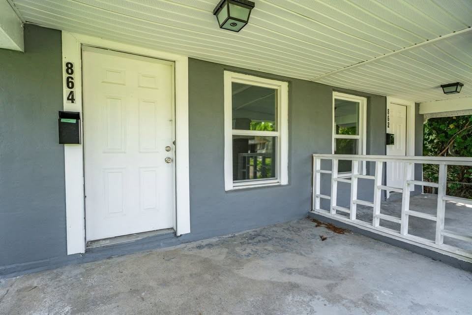 864 Bedford Ave #864 - Photo 7 of 7