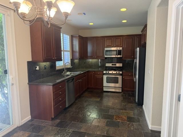 132 Mcdermott Ave #1 - Photo 6 of 50