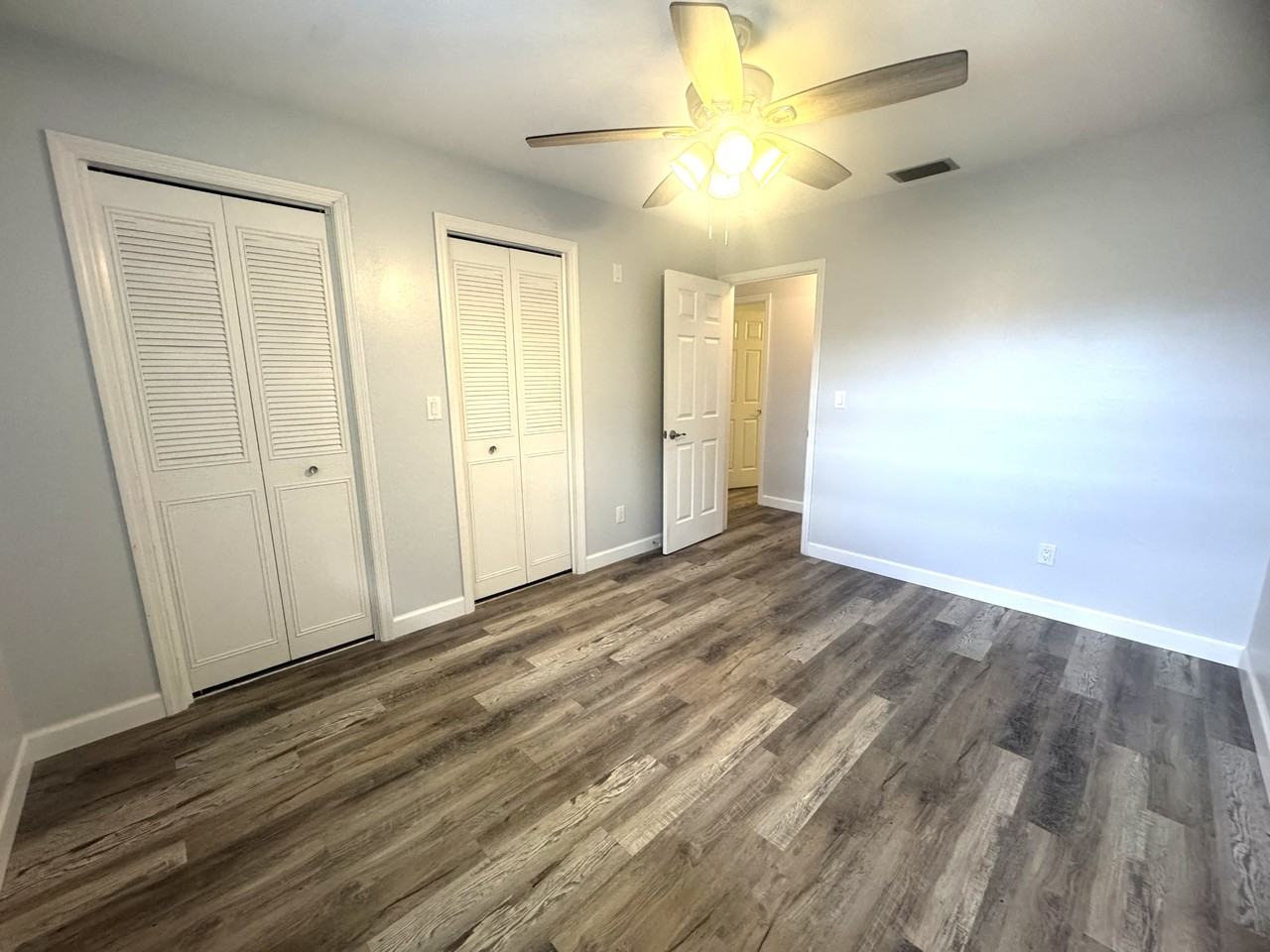 2924 Raeford Rd #1 - Photo 6 of 27