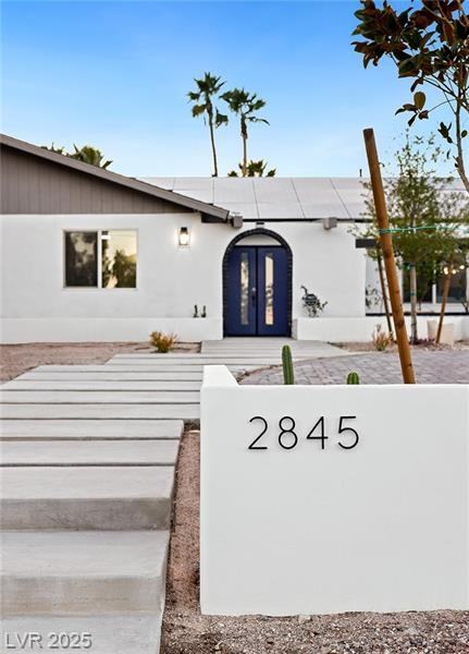 2845 Rosanna St - Photo 4 of 50