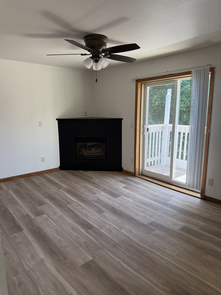 1519 1/2 Wilson St #B - Photo 7 of 17