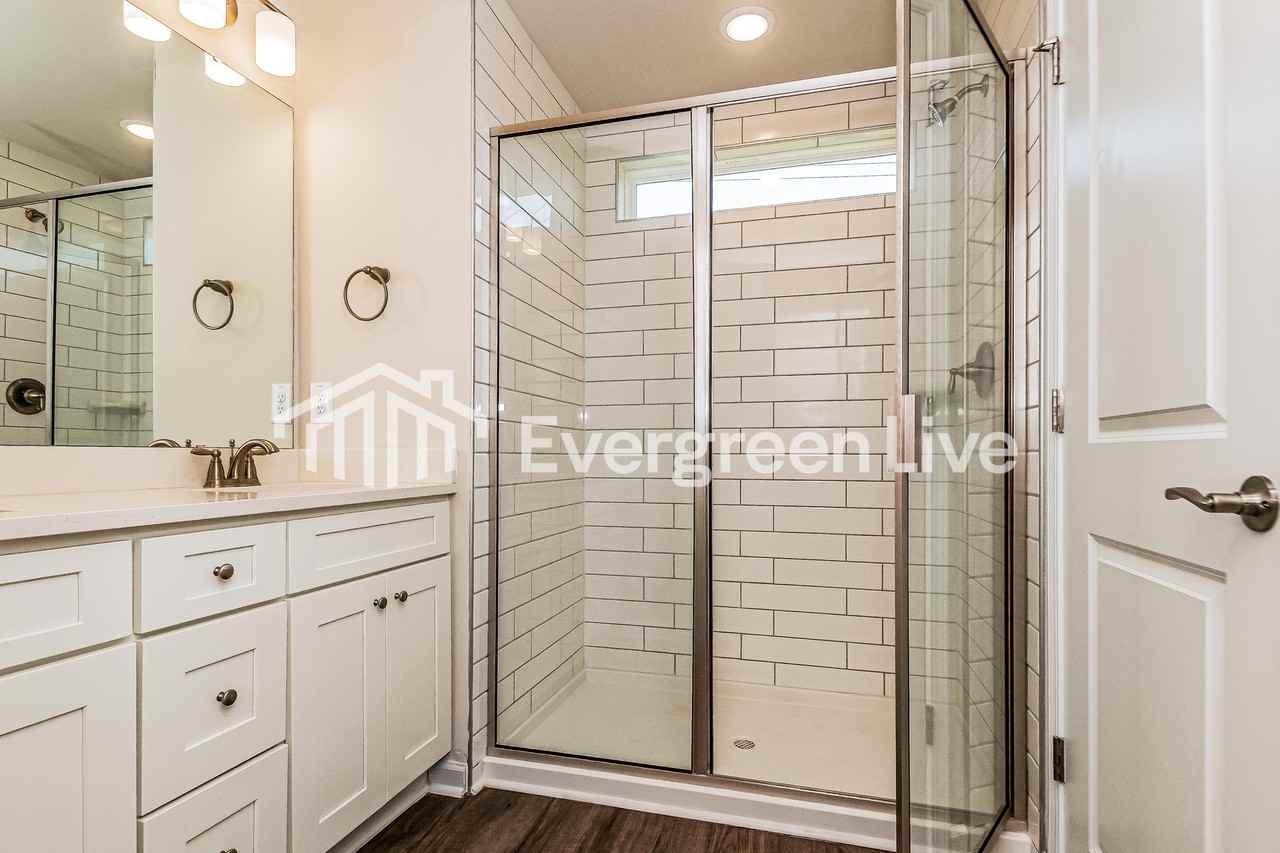 7649 Waypond Ct - Photo 7 of 15
