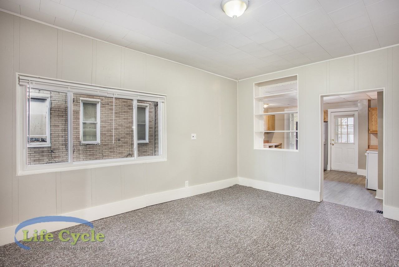 940 Mcreynolds Ave Nw #1 - Photo 7 of 14