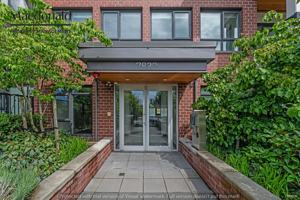 featured image of 7828 Granville St