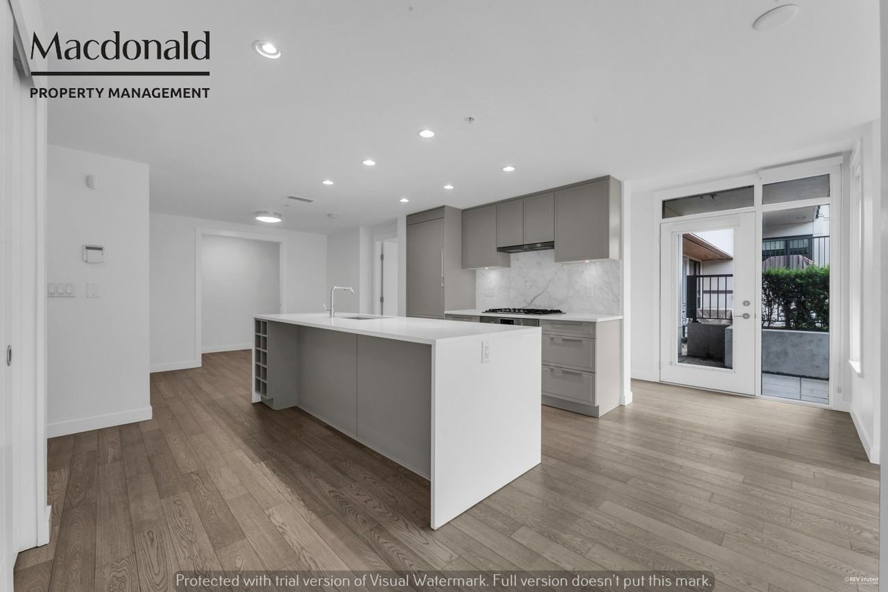 7828 Granville St - Photo 6 of 23