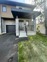 featured image of 165 Tiffany St