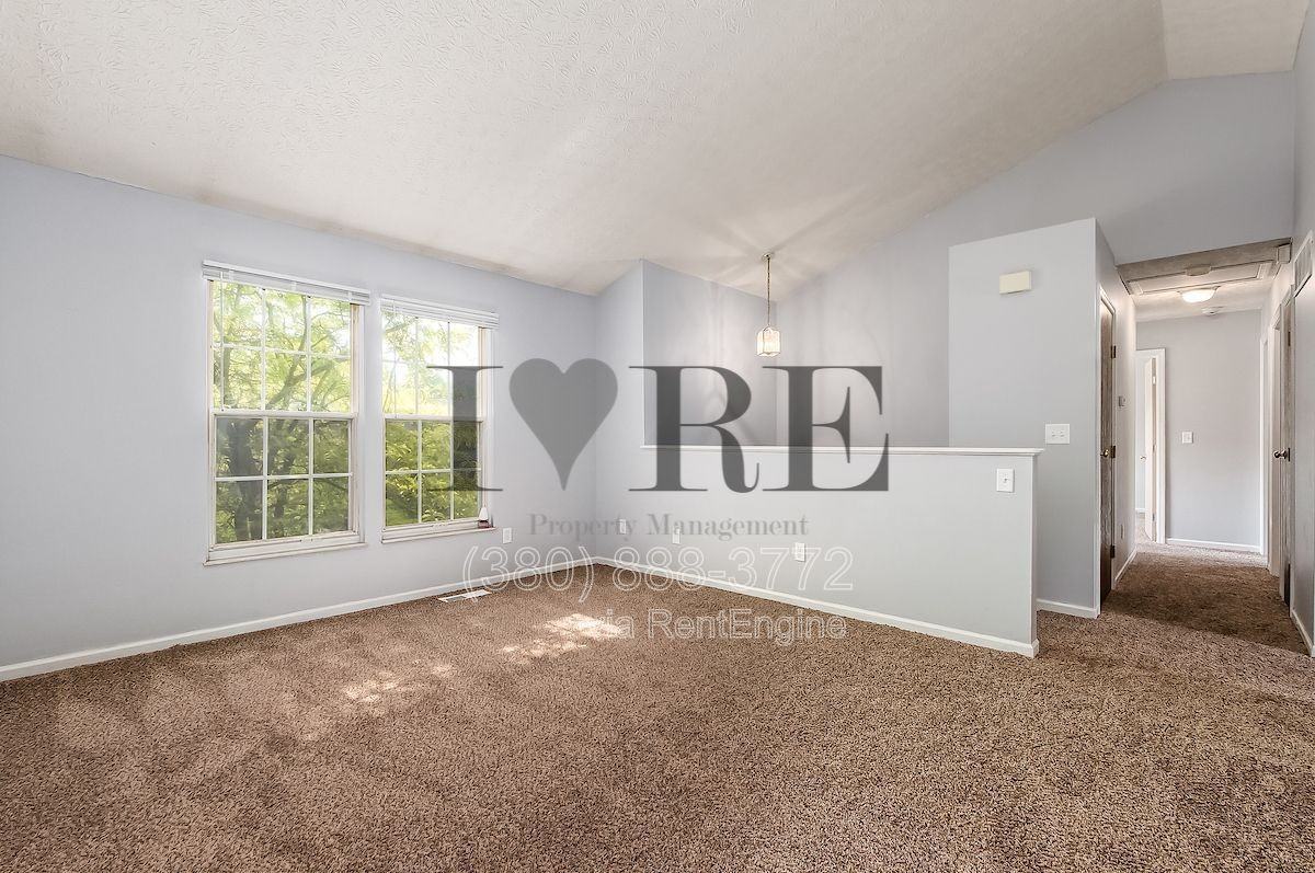 1433 Tall Meadows Dr - Photo 4 of 16