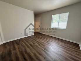 106 Lee Ave Ne #3 - Photo 1 of 1