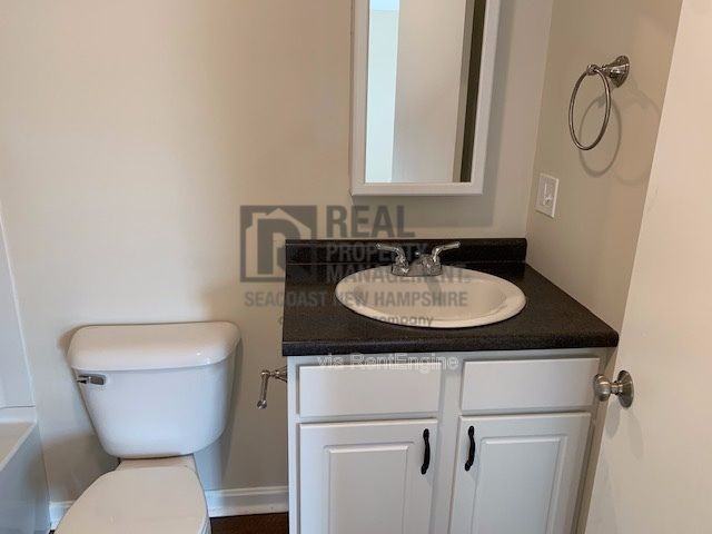 149 N Main St #4 - Photo 4 of 7