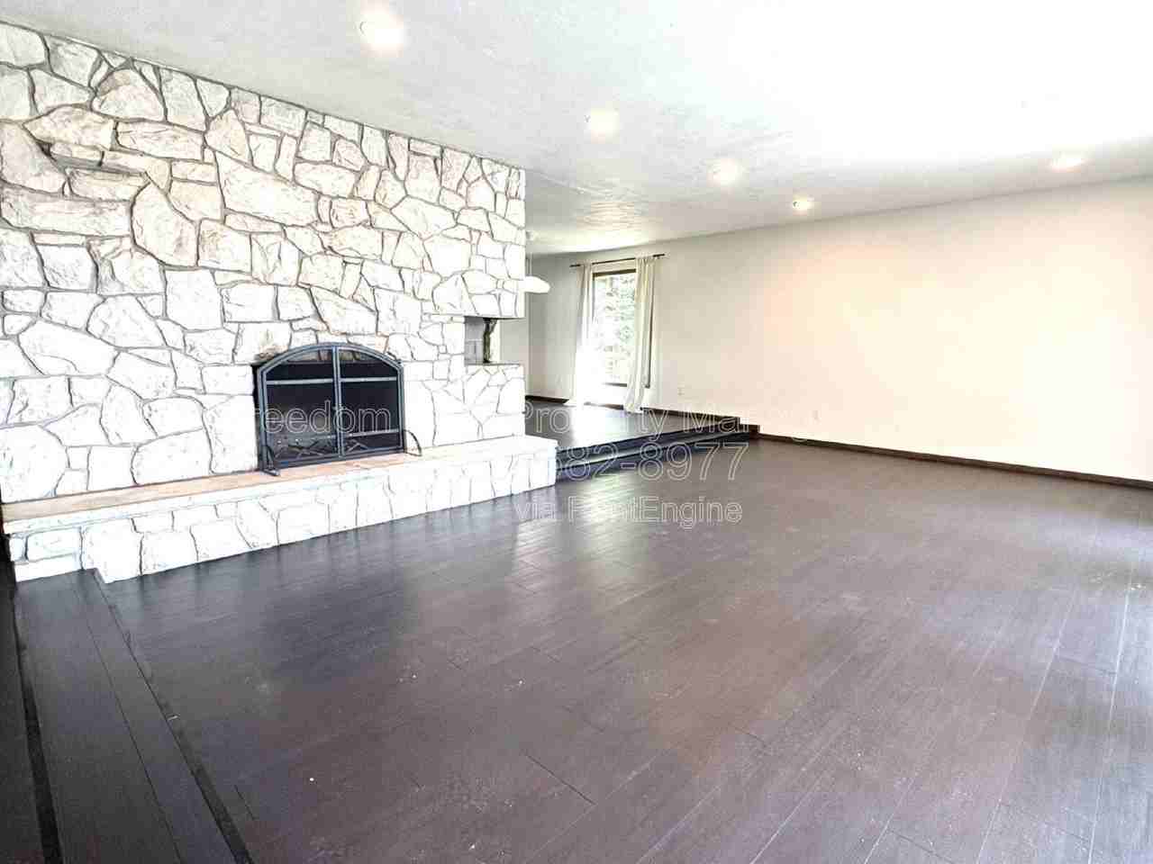 36658 E Hayden Lake Rd - Photo 3 of 26
