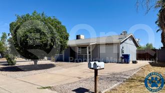 1040 W Yale Dr - Photo 1 of 1