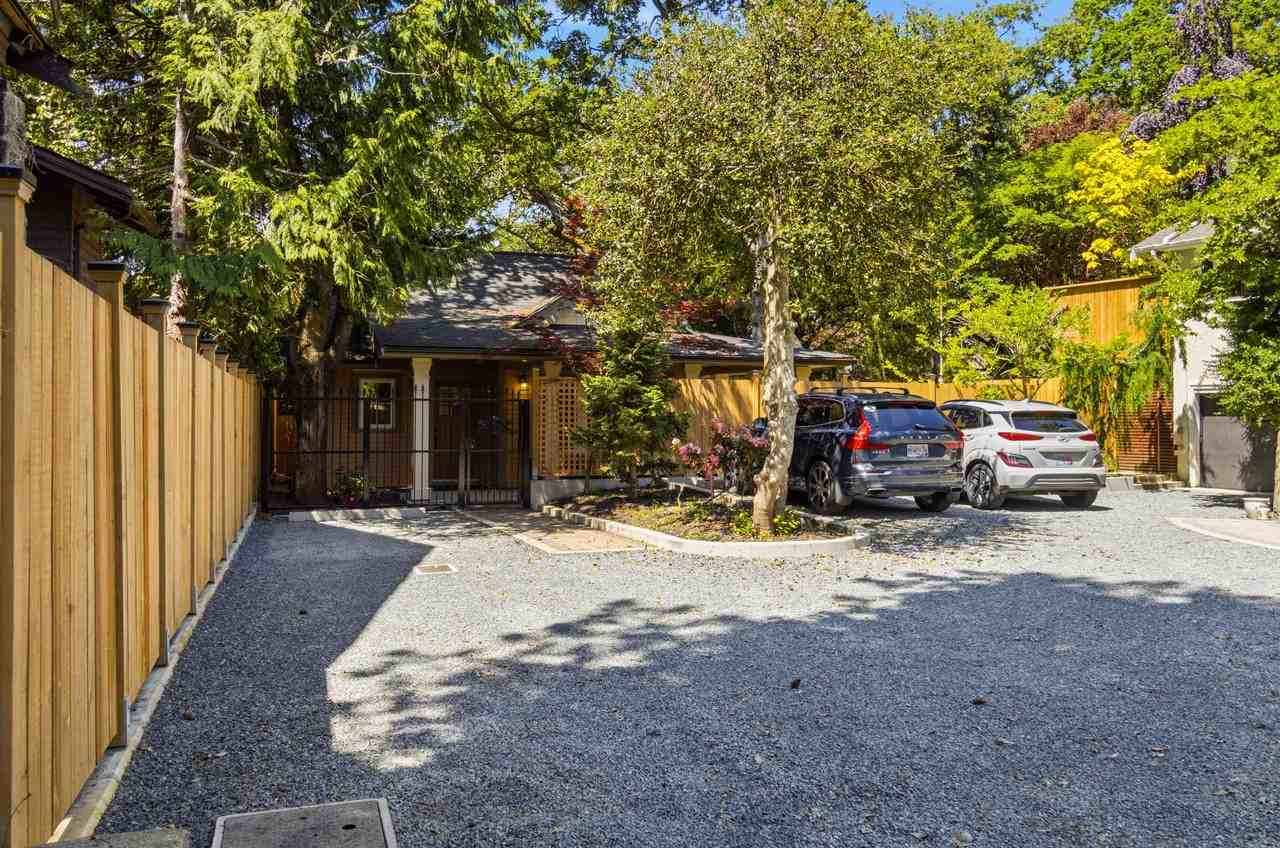 536 Lotbiniere Avenue - Photo 5 of 44