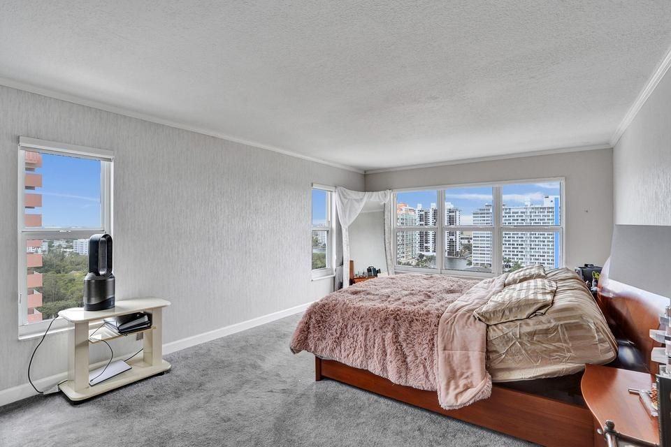 3000 E Sunrise Blvd ##14f - Photo 7 of 11